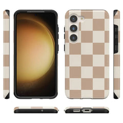 Fit Check | Neutral Checkerboard Samsung Case