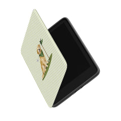 Golden on the Green | Clubhouse Kindle Case