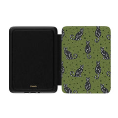 Sabrina's Bestie | Black Cats Kindle Case